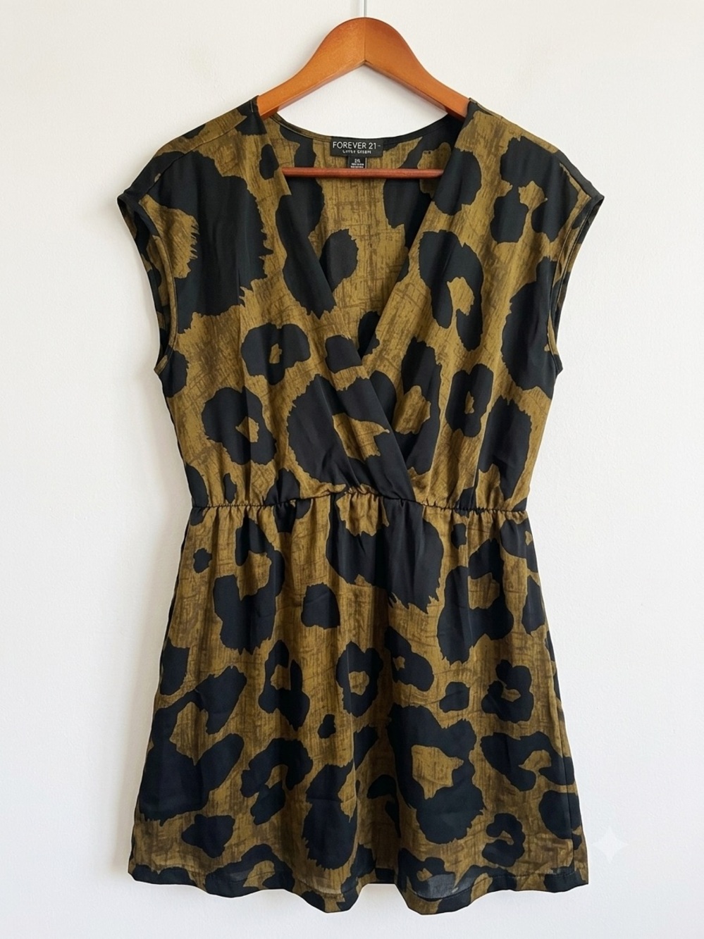 Forever 21 Plus olive green and Black Leopard Print Dress 2X - Picture 4 of 6